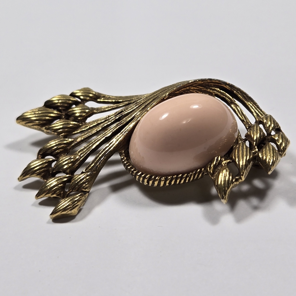 Vintage Goldtone and Pink Coral Resin  Brooch